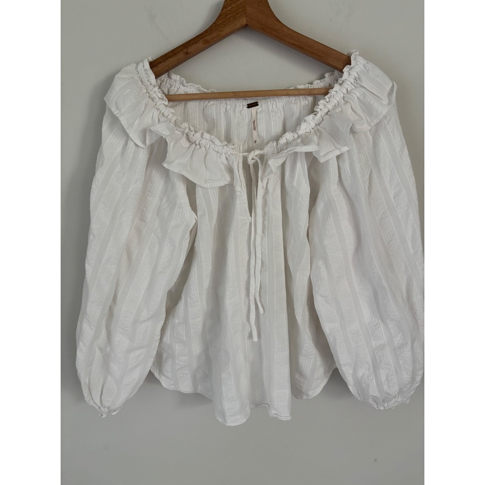 Free People White Ruffle Off Shoulder Cotton Blouse size XS